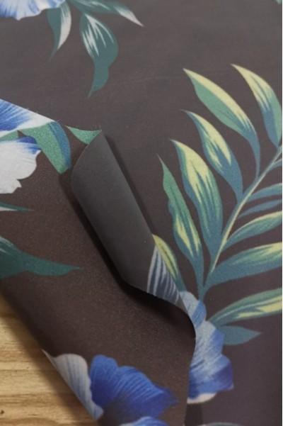 DG-CW  防曬服反光  數位彩色印花  聚酯纖維   發光幻彩反光布料   七彩風衣外套布   尺寸：1400mm  重量：80 後面照